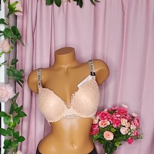 Victoria's secret bra